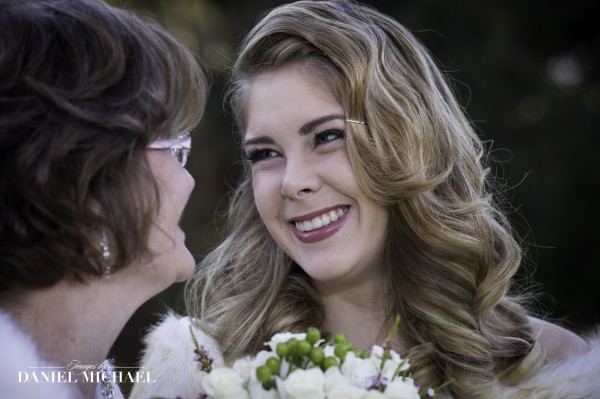 Natural Wedding Photography